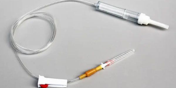為什么輸血器每4小時(shí)更換一次？